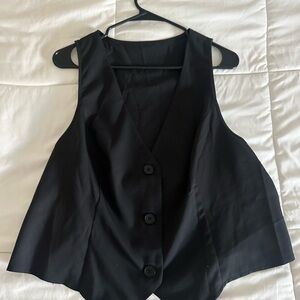 SHEIN Black Sleeveless Top